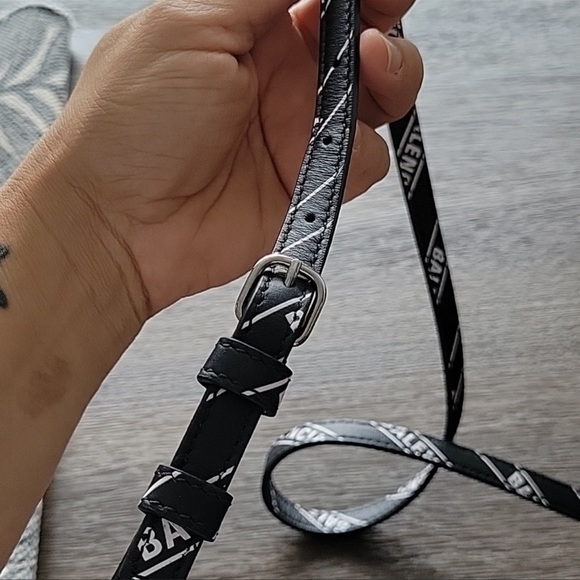 Authentic Balenciaga All Over Leather Camera Bag - Picture 4 of 5